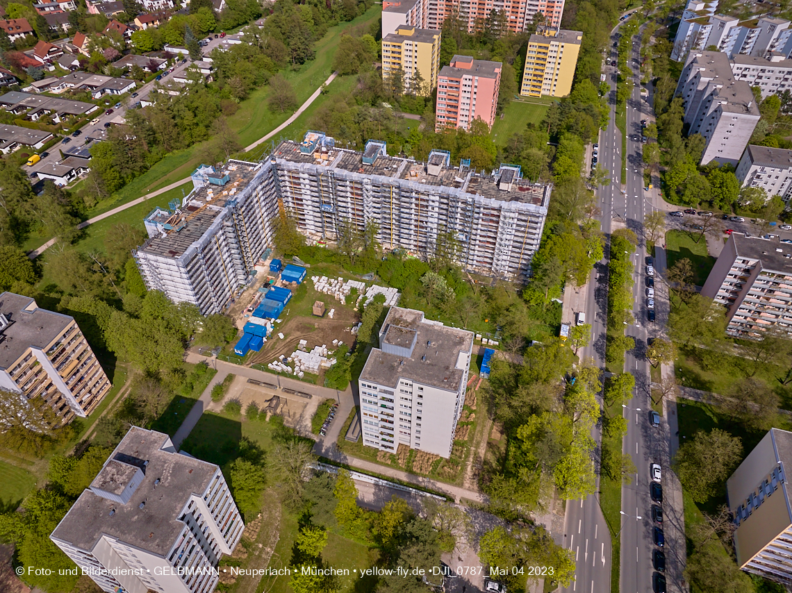 04.05.2023 - Sanierung am Karl-Marx-Ring 11-21 in Neuperlach